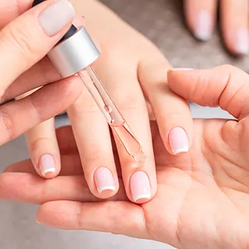 Les soins des ongles pour avoir de jolies mains